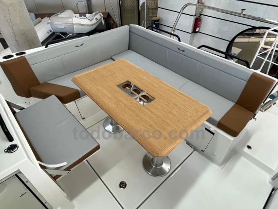 Beneteau Flyer 9 Sundeck brand new for sale