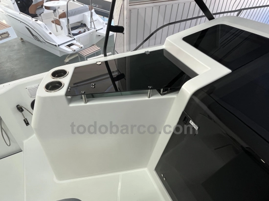 Beneteau Flyer 9 Sundeck brand new for sale