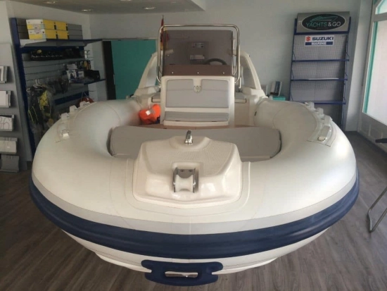 Marlin Boats 540 preowned for sale