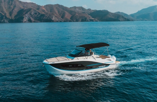 Quicksilver Sundeck ACTIV 875 brand new for sale