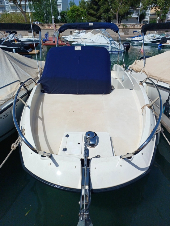 Quicksilver Sundeck ACTIV 605 preowned for sale