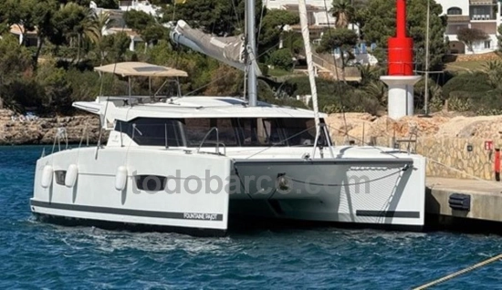 Fountaine Pajot Lucia 40 preowned for sale