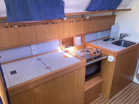 HARMONY 38 preowned for sale