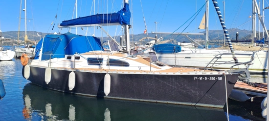 TRIANA 36 preowned for sale