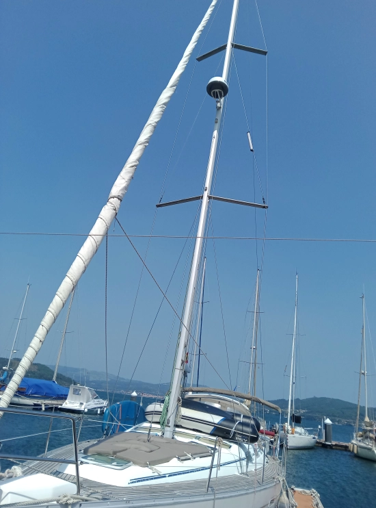 Beneteau 393 preowned for sale