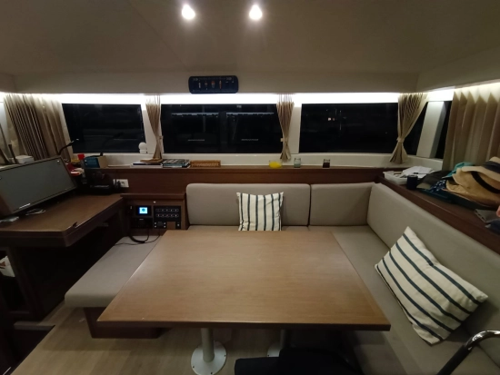 Lagoon 40 preowned for sale