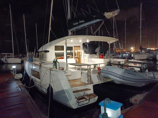 Lagoon 40 preowned for sale