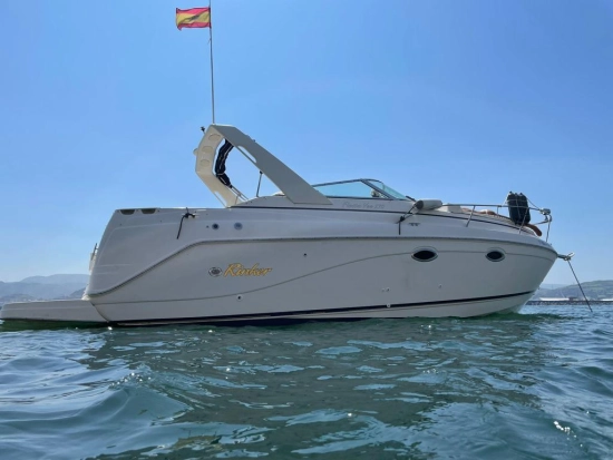 Rinker Fiesta 270  VEE preowned for sale