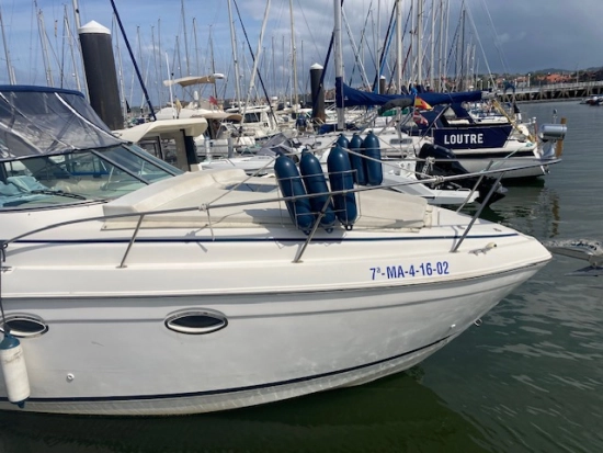 Rinker Fiesta 270  VEE preowned for sale