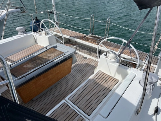 Beneteau Oceanis 40 preowned for sale