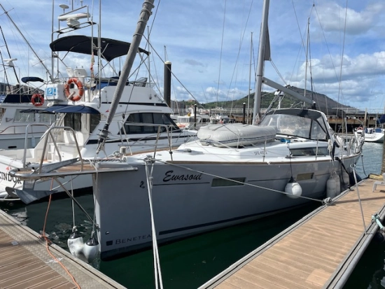 Beneteau Oceanis 40 preowned for sale