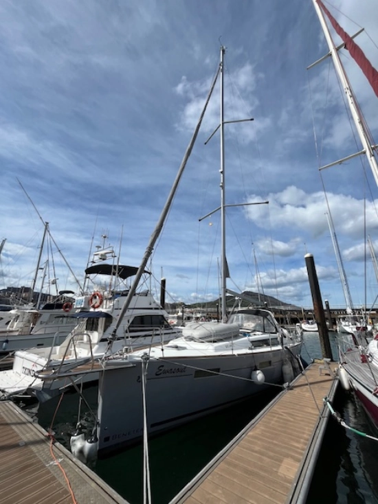 Beneteau Oceanis 40 preowned for sale