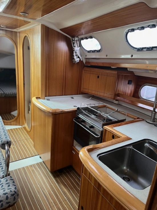 Dufour Yachts GIBSEA 43 preowned for sale