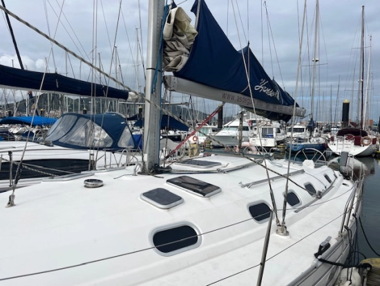 Dufour Yachts GIBSEA 43 preowned for sale