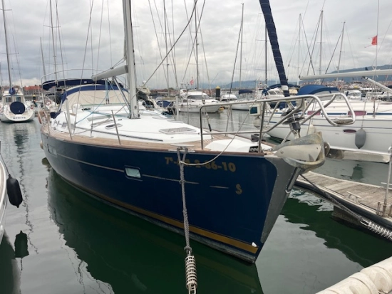 Beneteau Oceanis CLIPPER 423 preowned for sale