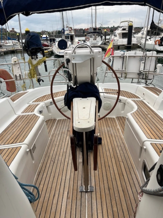 Beneteau Oceanis CLIPPER 423 preowned for sale