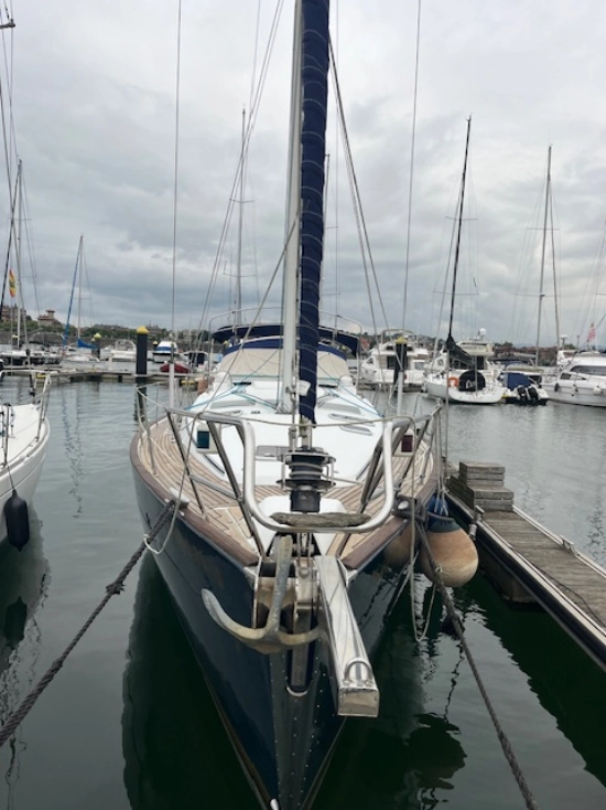 Beneteau Oceanis CLIPPER 423 preowned for sale