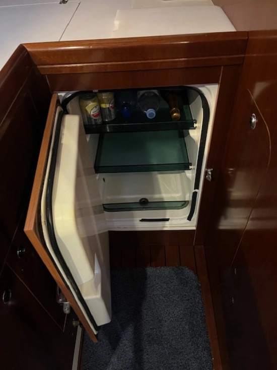 Beneteau Oceanis CLIPPER 423 preowned for sale