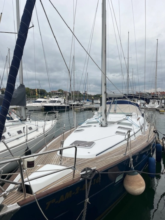 Beneteau Oceanis CLIPPER 423 preowned for sale