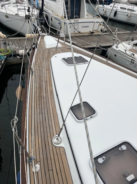 Beneteau Oceanis CLIPPER 423 preowned for sale