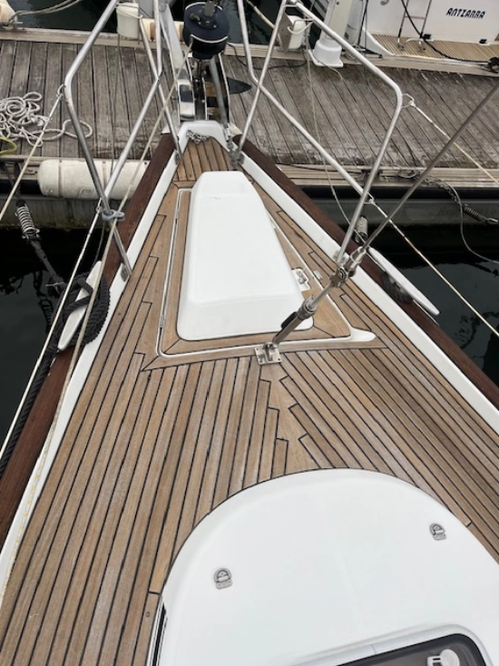 Beneteau Oceanis CLIPPER 423 preowned for sale