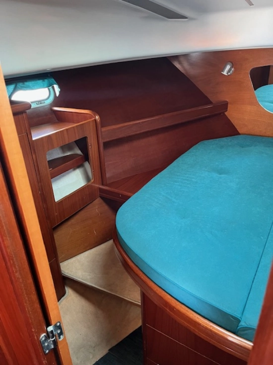 Beneteau Antares 10.80 gebraucht zum verkauf