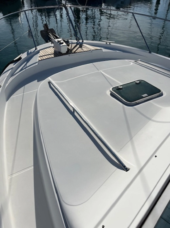 Beneteau Antares 10.80 gebraucht zum verkauf