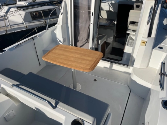 Beneteau Antares 8 preowned for sale