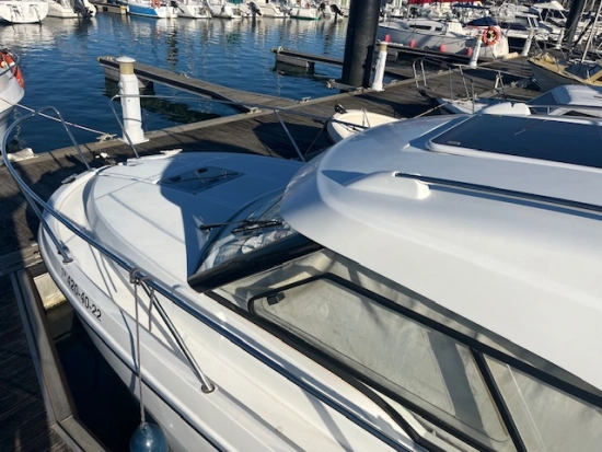 Beneteau Antares 8 preowned for sale