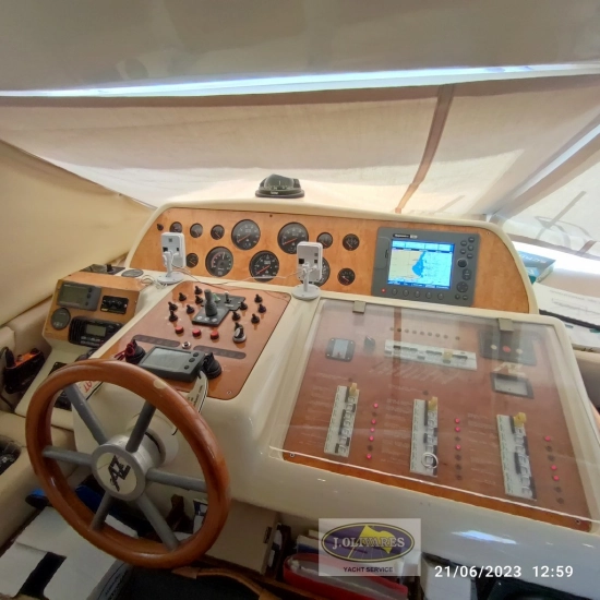 Azimut AZ40 preowned for sale