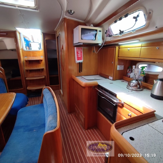 Bavaria Yachts 42 Cruiser preowned for sale