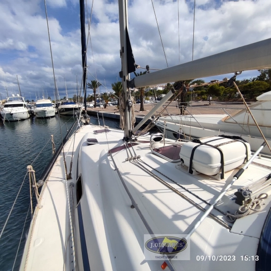 Bavaria Yachts 42 Cruiser preowned for sale