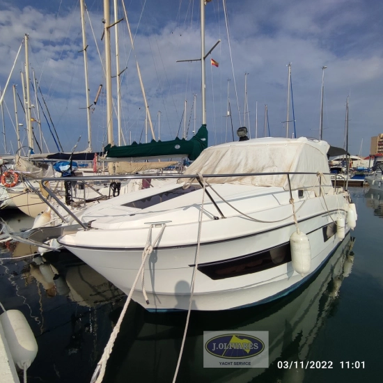 Beneteau Antares 9 OB preowned for sale