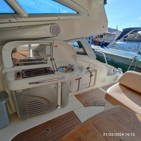 Cranchi Mediterranee 47HT preowned for sale