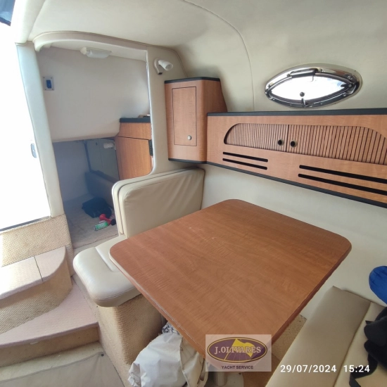 Sea Ray Sundancer 315 preowned for sale