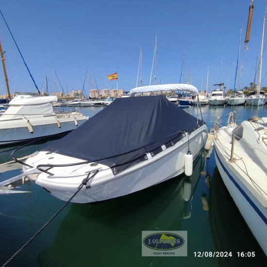 Beneteau Flyer 7 Spacedeck brand new for sale