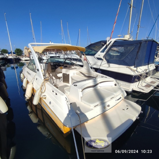 Rinker Captiva 282  BR preowned for sale