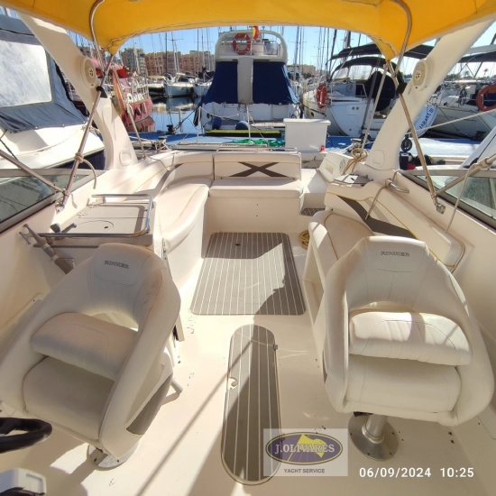 Rinker Captiva 282  BR preowned for sale