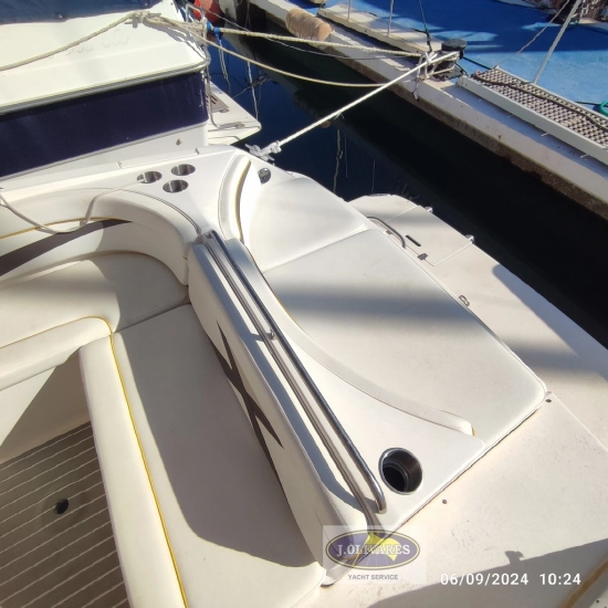 Rinker Captiva 282  BR preowned for sale