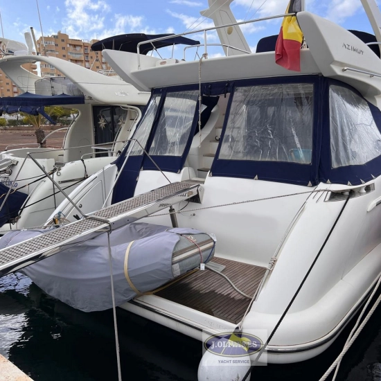 Azimut 50 Flybridge preowned for sale