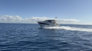 Jeanneau Leader 40 preowned for sale