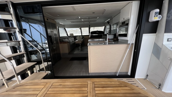 Fountaine Pajot MY44 gebraucht zum verkauf