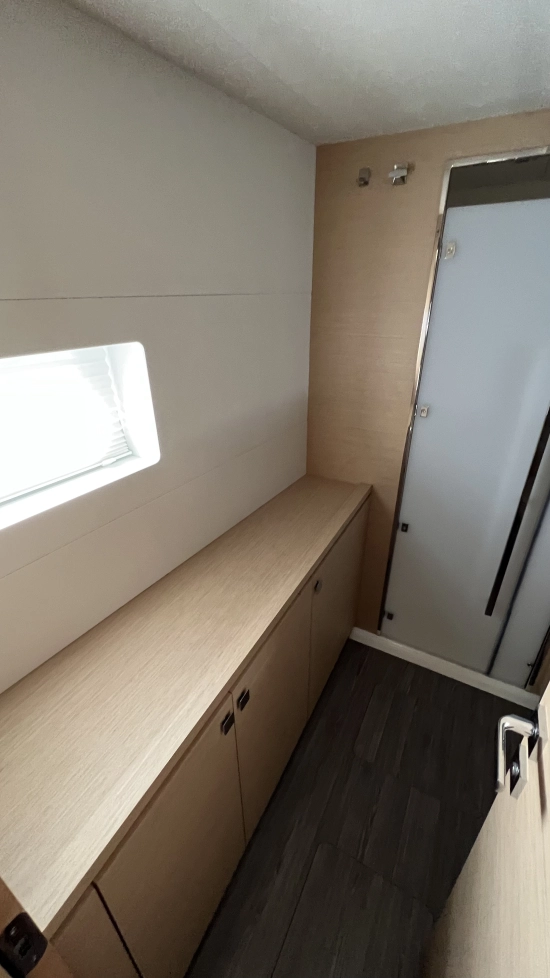 Fountaine Pajot MY44 gebraucht zum verkauf