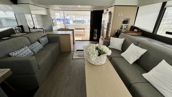 Fountaine Pajot MY44 gebraucht zum verkauf