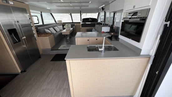 Fountaine Pajot MY44 gebraucht zum verkauf