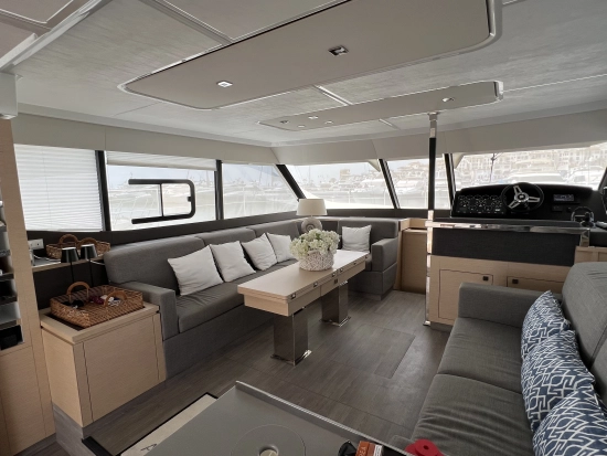 Fountaine Pajot MY44 gebraucht zum verkauf