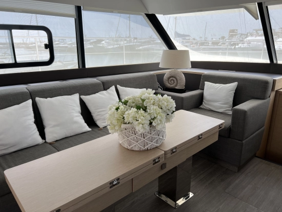 Fountaine Pajot MY44 gebraucht zum verkauf