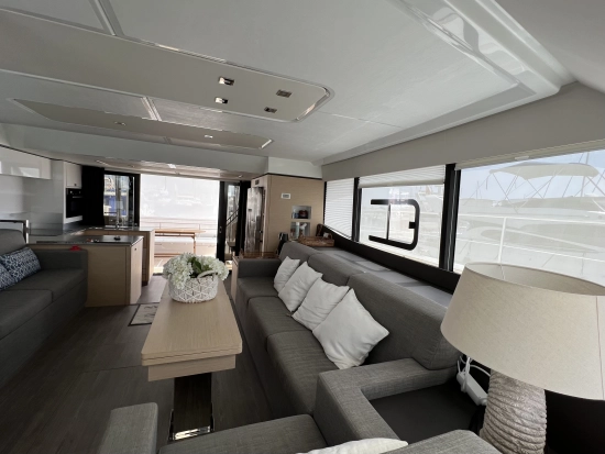 Fountaine Pajot MY44 gebraucht zum verkauf