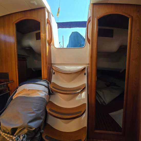 Jeanneau Sun Odyssey 37 preowned for sale