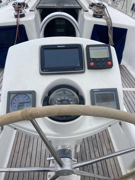 Jeanneau Sun Odyssey 37 preowned for sale